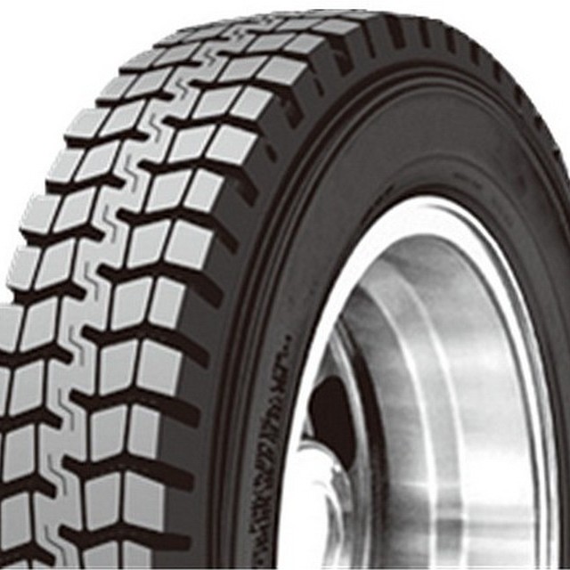 Автошина 8,25 R16 LT Triangle TR618 128/124 K (без камеры)