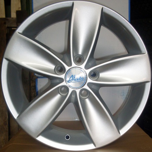 Автодиск Akito S941 6*15 5*100 ET40 73.1 S